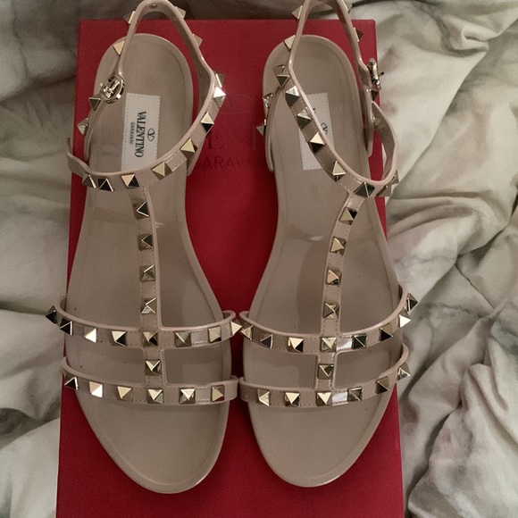 Valentino Nude Rockstud PVC Sandal - Picture 4 of 8
